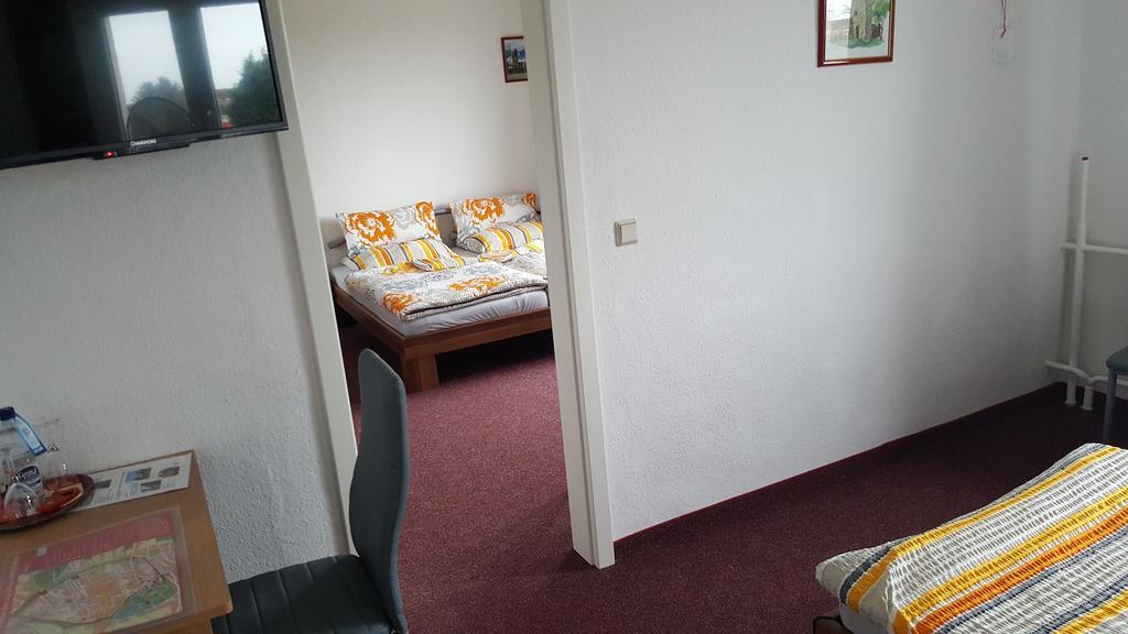 Tivoli Otel Zerbst Dış mekan fotoğraf